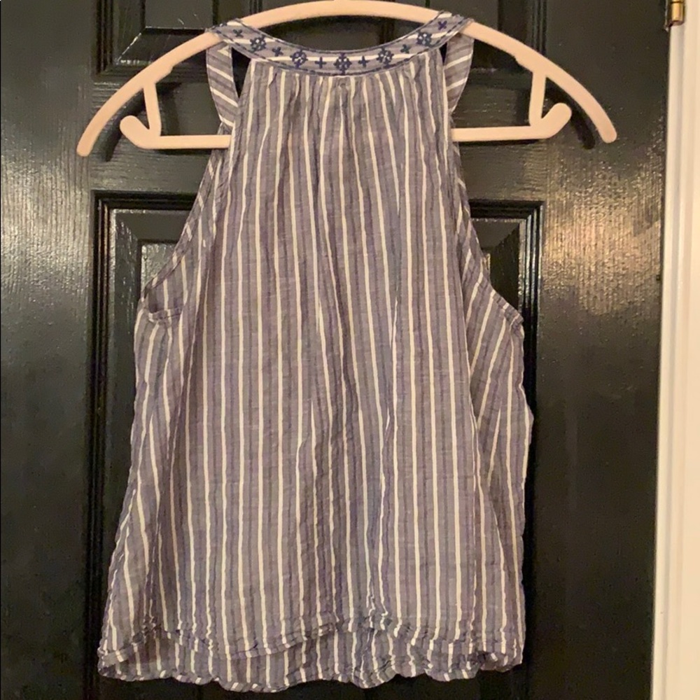 Universal Thread chambray top size s - Picture 4 of 4